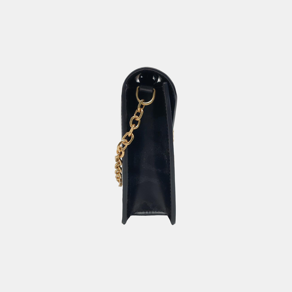 Authenticated pre-owned TRIOMPHE Calfskin Black - Shoulder Bag at Looply