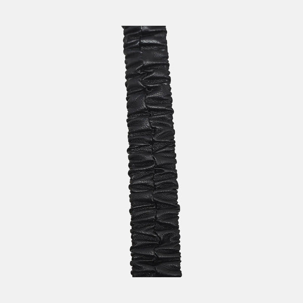 Cinturón de cuero negro