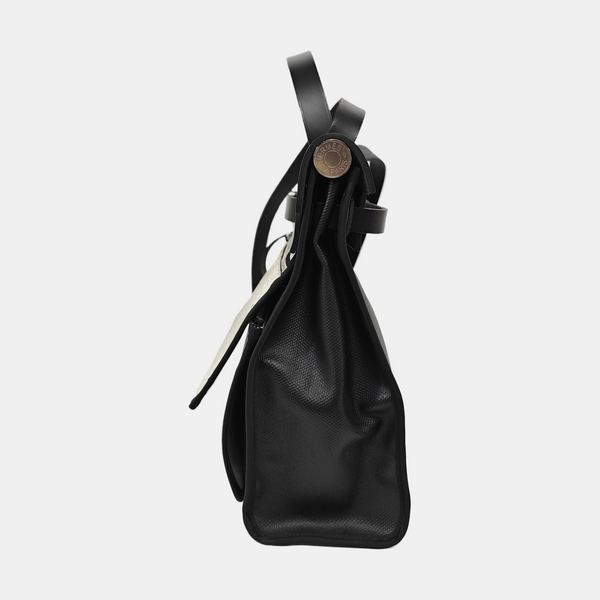Herbag 31 Coated Canvas Black