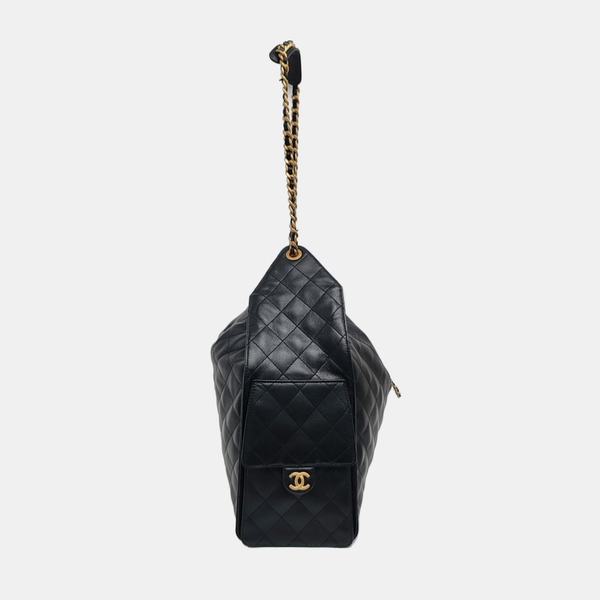 Authenticated pre-owned CHANEL 25 Large Quilted Grained Calfskin Black - Shoulder Bag at Looply