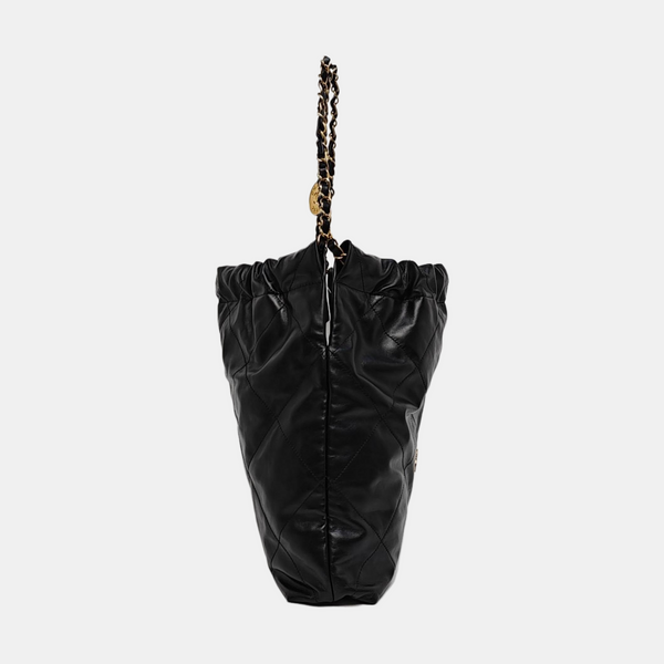 CHANEL 22 Medium Quilted Calfskin Black