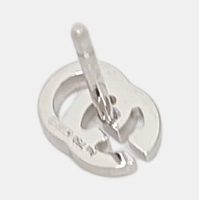 GG Running 18k White Gold Silver Stud Earrings