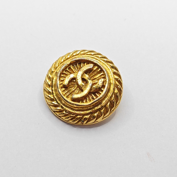 Metal Gold Clip On Earrings