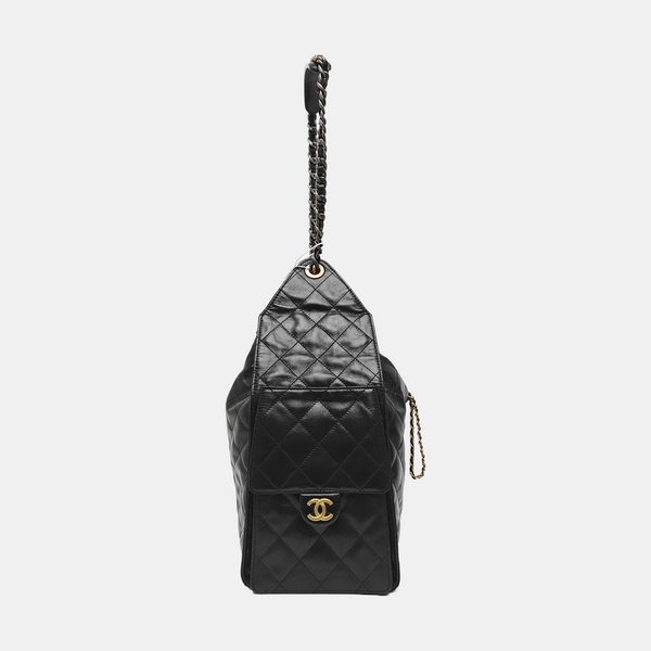 CHANEL 25 Medium Quilted Calfskin Black