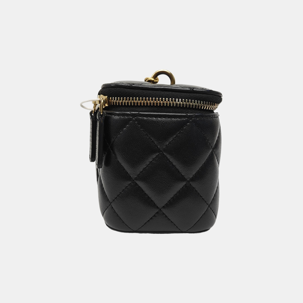 VANITY CASE Small Quilted Lambskin Black