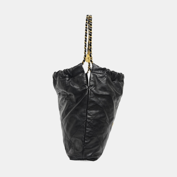 CHANEL 22 Small Quilted Calfskin Black