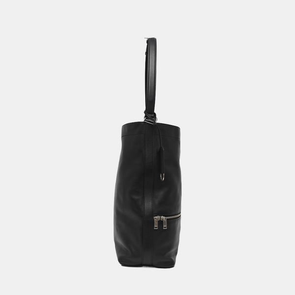 Calfskin Bucket Bag Large Black