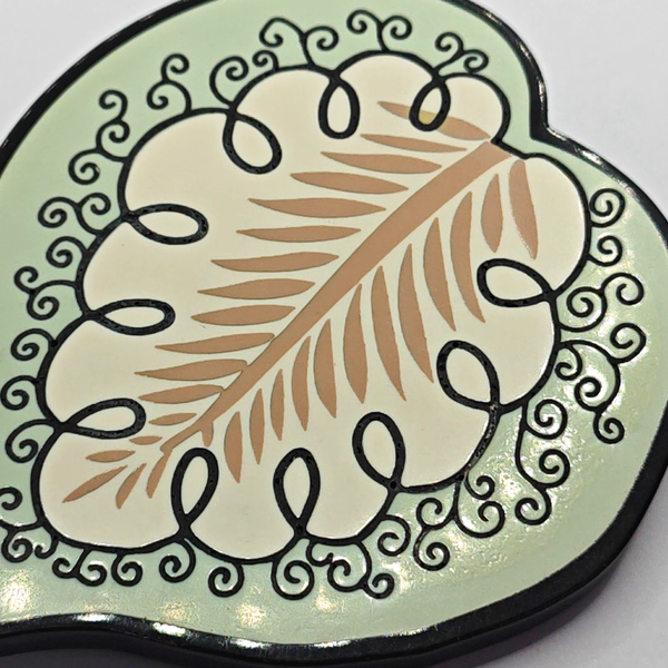 Synthetic Material Multicolor Brooch