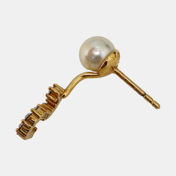My Abcdior Tribale Metal White Stud Earrings