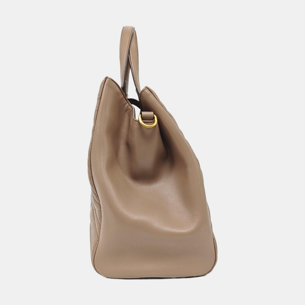 Authenticated pre-owned GG Marmont Quilted Calfskin Beige - Tote Bag at Looply
