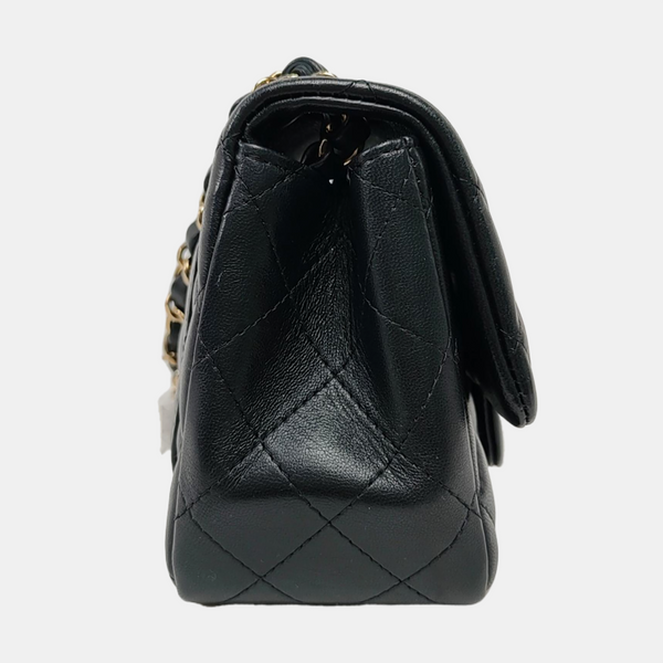 CLASSIC FLAP Mini Quilted Lambskin Black