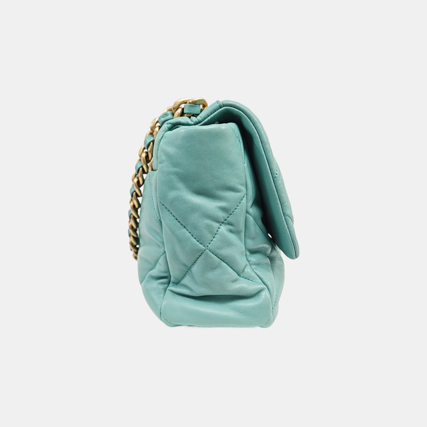 CHANEL 19 Large Quilted Lambskin Green