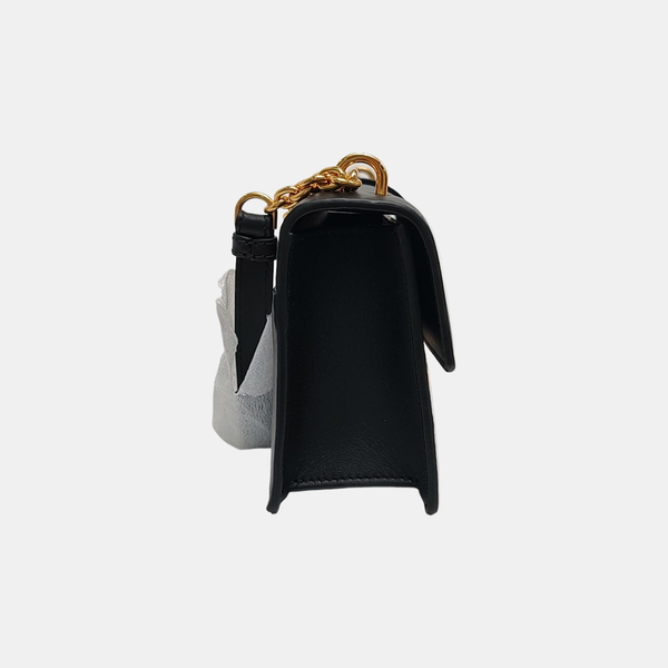 30 Montaigne East-West Small Calfskin Black