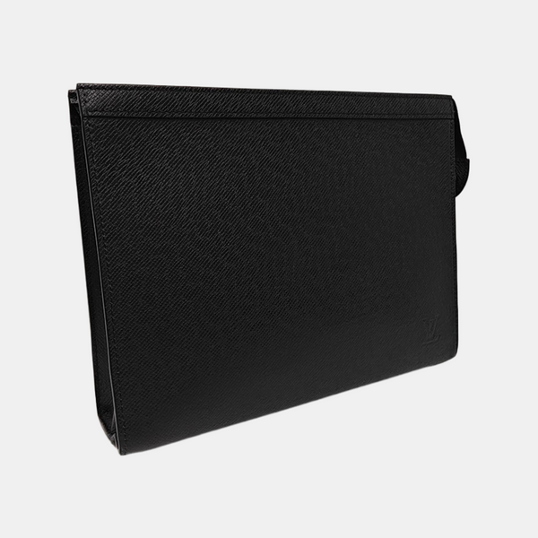 Pochette Voyag MM Calfskin Black