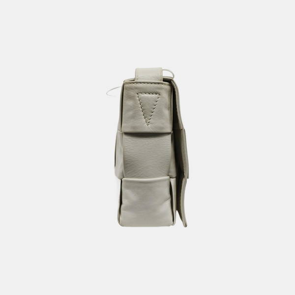 Cassette Medium Calfskin White