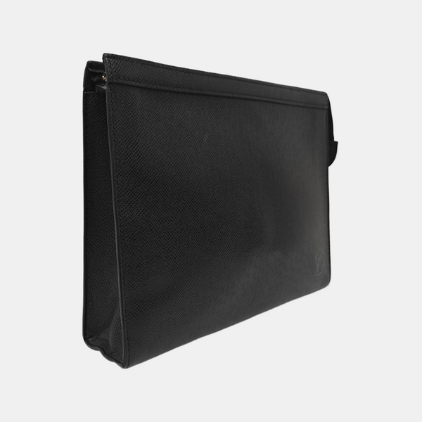 Pochette Voyag MM Calfskin Black