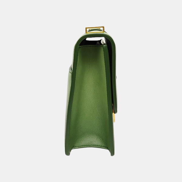 Authenticated pre-owned 30 Montaigne Calfskin Multicolor - Shoulder Bag at Looply