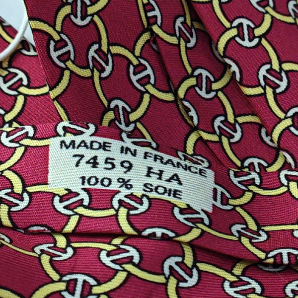 Red Mulberry Silk Tie