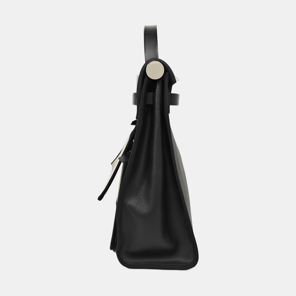 Herbag 31 Coated Canvas Black