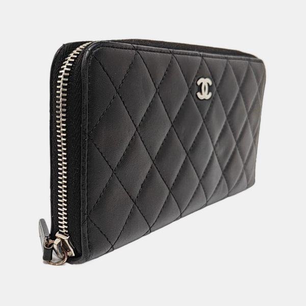 CLASSIC FLAP Mini Quilted Lambskin Black Wallet