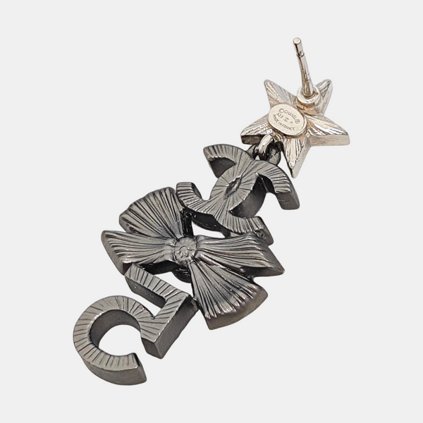 Metal Gray Earrings