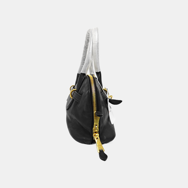 Aventure Lambskin Black