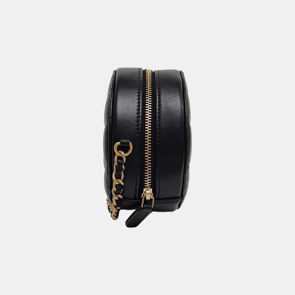 ROUND Quilted Lambskin Black
