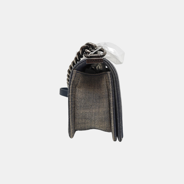 Authenticated pre-owned BOY CHANEL Small Chevron, Quilted Denim Beige - Crossbody Bag at Looply