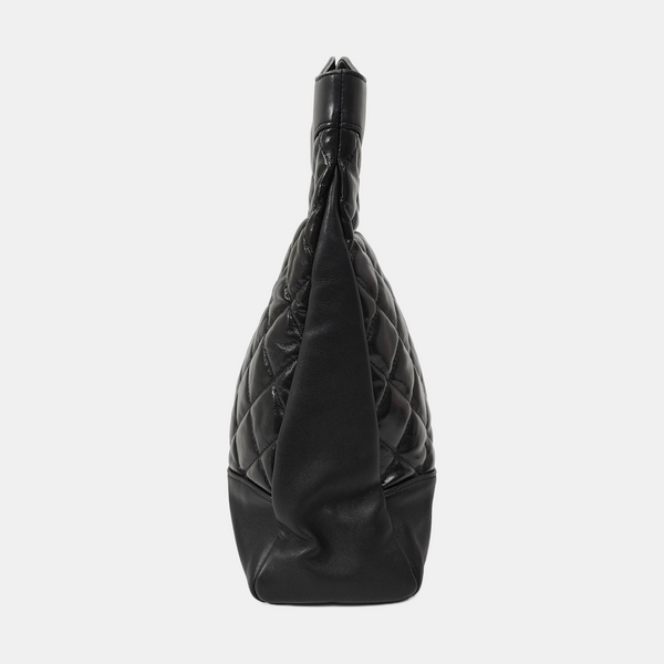 CHANEL 31 Small Quilted Calfskin Black