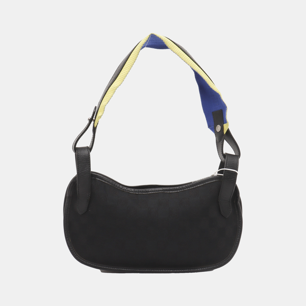 Canvas Black