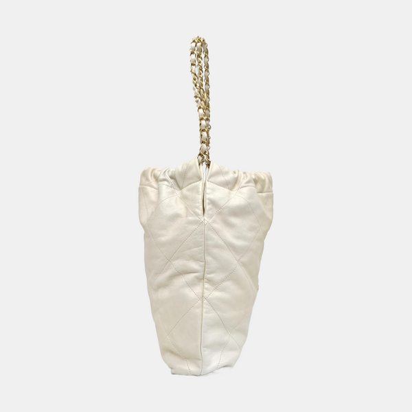 CHANEL 22 Medium Quilted Calfskin White
