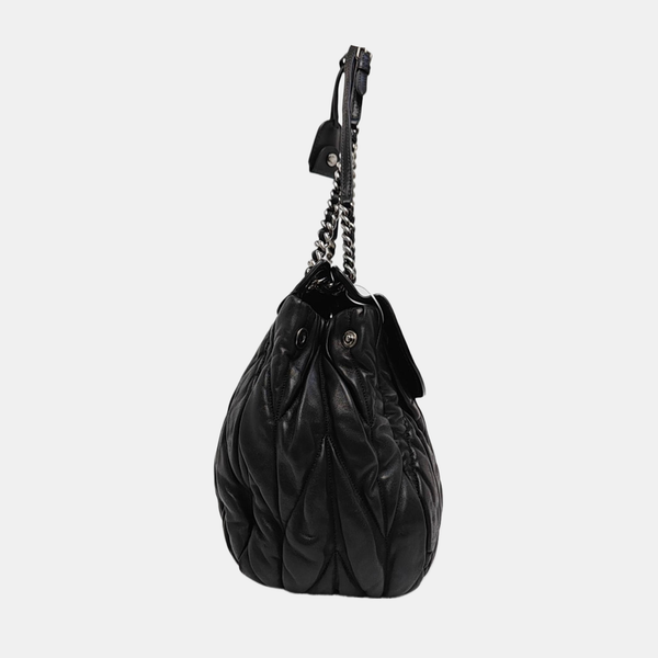 Miu Coffer Quilted Lambskin Black