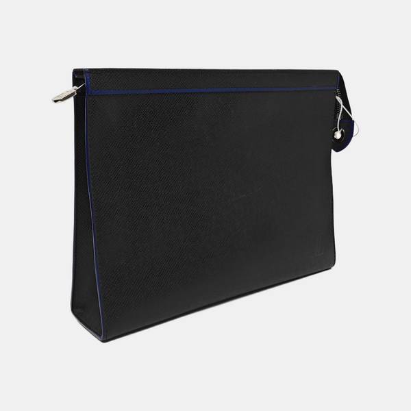 Pochette Voyag MM Calfskin Black