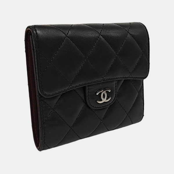 CLASSIC FLAP Small Quilted Lambskin Black Wallet
