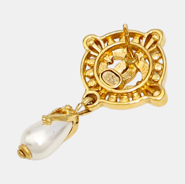 Metal Gold Earrings