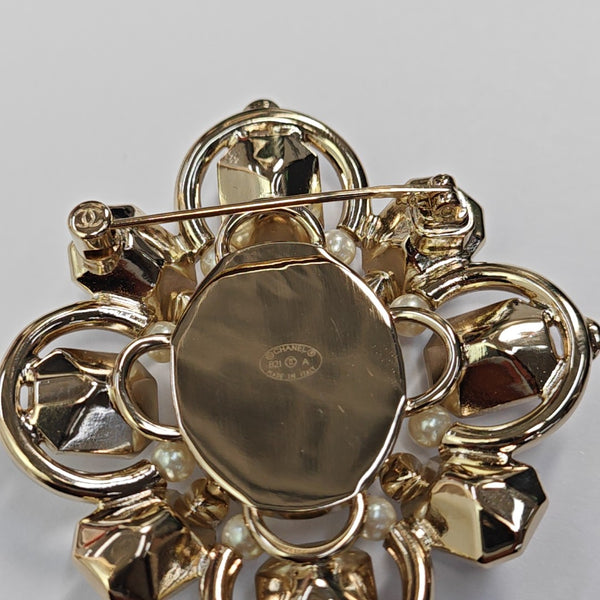 Metal Gold Brooch