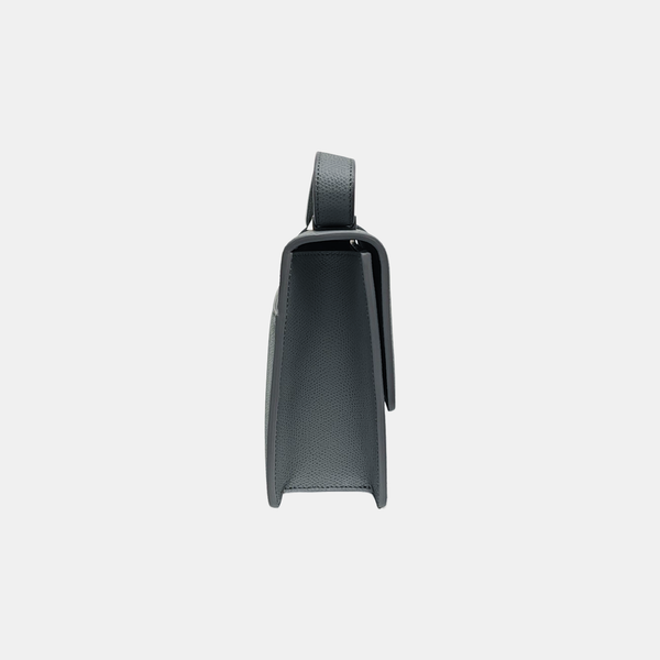 30 Montaigne Medium Calfskin Gray