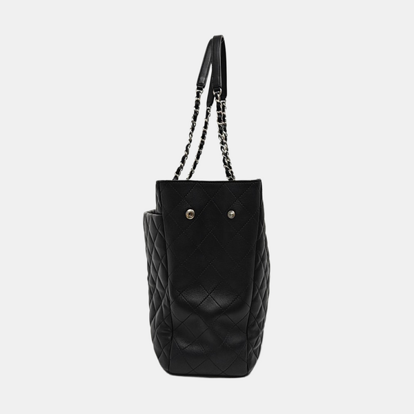 Quilted Calfskin Large Black