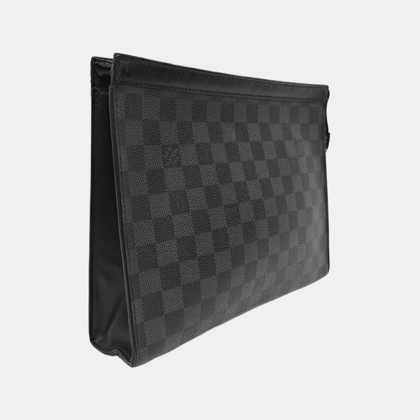 Pochette Voyag MM Damier Graphite Coated Canvas Gray
