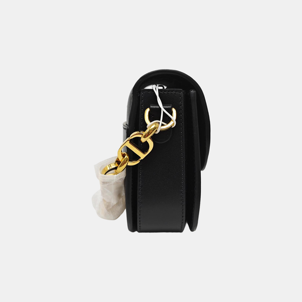 Bobby Medium Calfskin Black