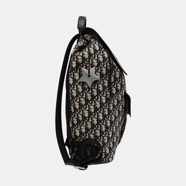 Motion Quilted Canvas Black