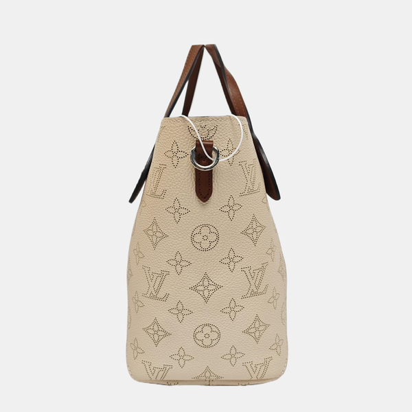 HINA PM Monogram Piel de becerro Beige