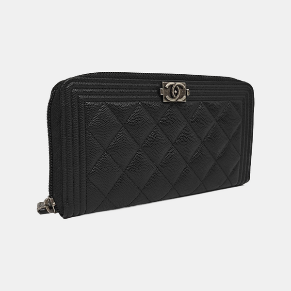 BOY CHANEL Mini Quilted Grained Calfskin Black Wallet