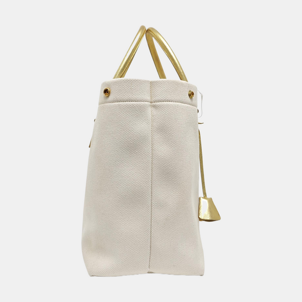 Authenticated pre-owned CABAS CELINE Fabric White - Top Handle Bag at Looply