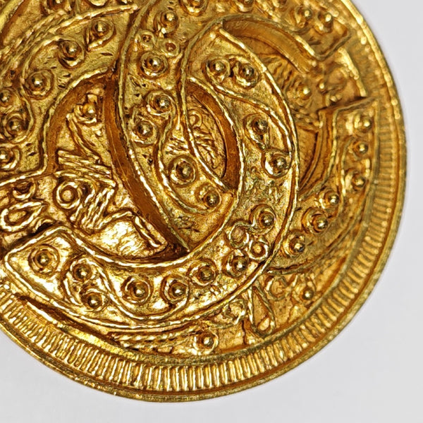Metal Gold Brooch
