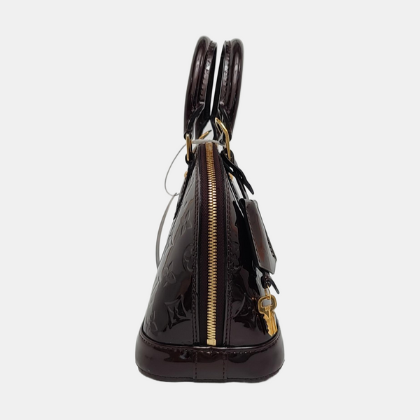 Authenticated pre-owned ALMA BB Patent Leather Red - Crossbody Bag at Looply