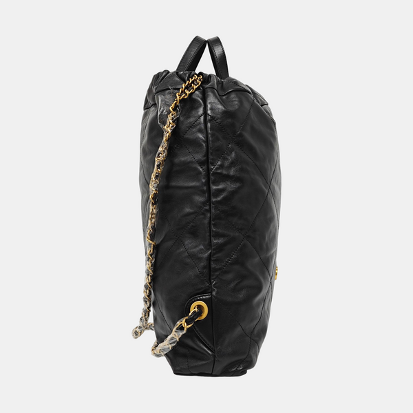 CHANEL 22 Piel de becerro acolchada grande negra