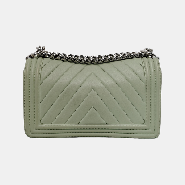 Authenticated pre-owned BOY CHANEL Medium Chevron Calfskin Green - Crossbody Bag at Looply