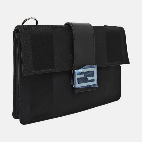 Authenticated pre-owned Baguette Fabric Black - Shoulder Bag at Looply