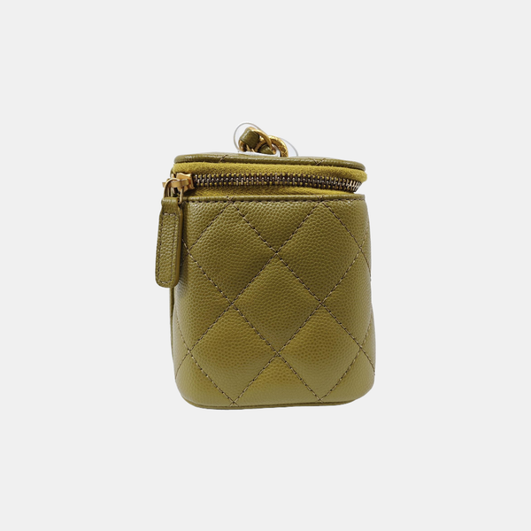 VANITY CASE Small Quilted Grained Calfskin Green